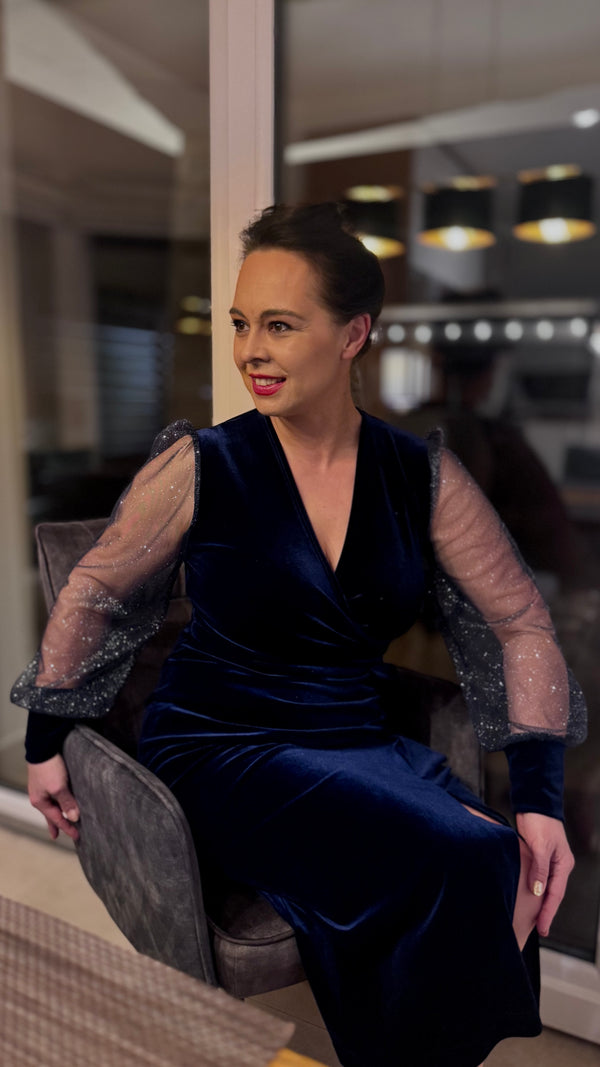 Ekskluzywna sukienka z weluru